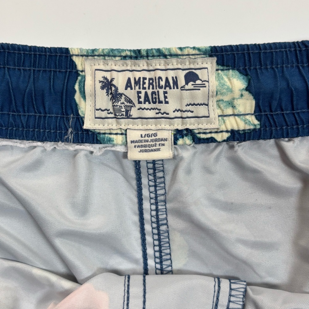 American Eagle 4.5” Blue Floral Swim Trunks Shorts Size L - Picture 3 of 12